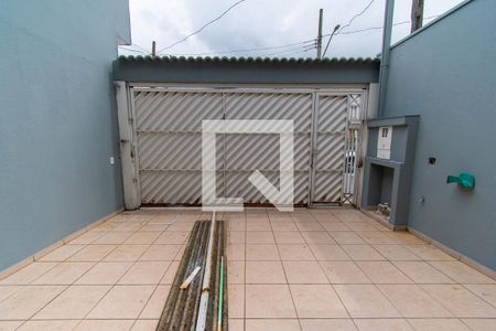 Casa à venda com 110m², 3 quartos e 2 vagasGaragem