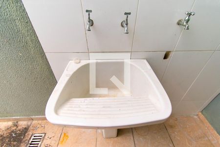 Casa à venda com 110m², 3 quartos e 2 vagasÁrea de Serviço