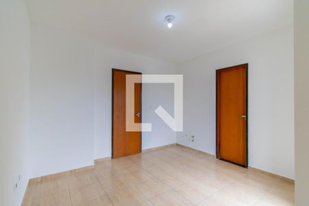 Casa à venda com 110m², 3 quartos e 2 vagasSuíte