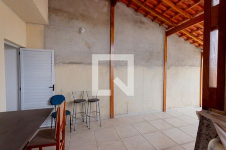Apartamento à venda com 100m², 2 quartos e 1 vagaÁrea de Serviço