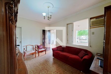 Sala de casa à venda com 3 quartos, 380m² em Del Castilho, Rio de Janeiro