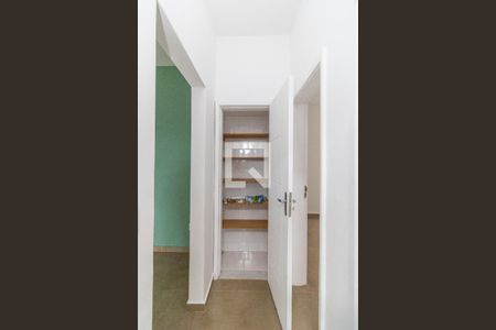 Apartamento para alugar com 70m², 2 quartos e 1 vagaCorredor