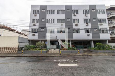 Apartamento para alugar com 70m², 2 quartos e 1 vagaFachada