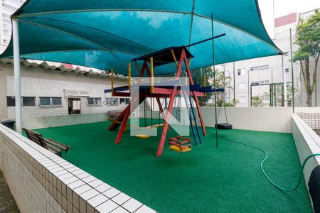 Apartamento à venda com 50m², 2 quartos e 1 vaga Apartamento à venda com 50m², 2 quartos e 1 vagaPlayground