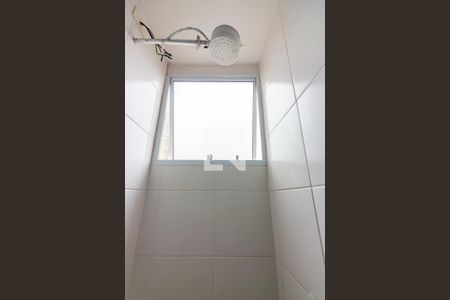 Apartamento para alugar com 45m², 2 quartos e sem vagaBanheiro