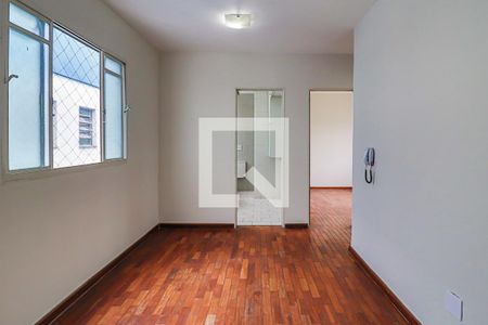 Apartamento para alugar com 2 quartos, 45m² em Santa Cruz, Belo Horizonte