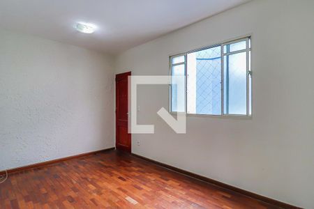 Sala de apartamento para alugar com 2 quartos, 45m² em Santa Cruz, Belo Horizonte