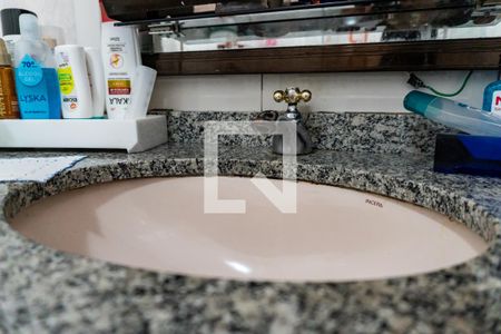 Apartamento à venda com 160m², 3 quartos e sem vagaBanheiro Social Detalhe