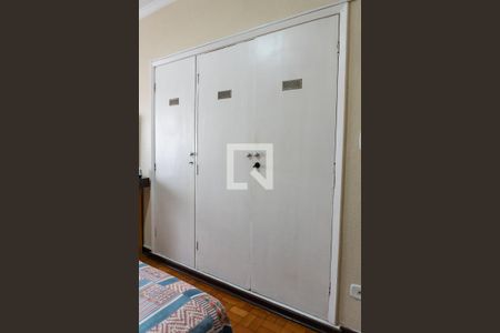 Apartamento à venda com 160m², 3 quartos e sem vagaQuarto 2 - Armários