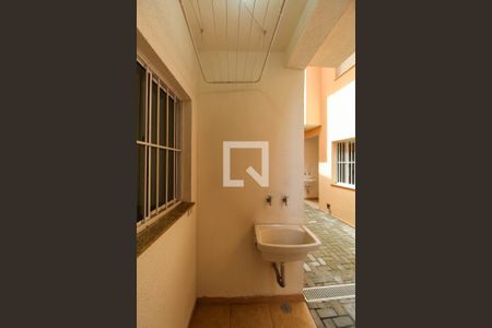 Casa de condomínio para alugar com 30m², 1 quarto e sem vagaÁrea de Serviço