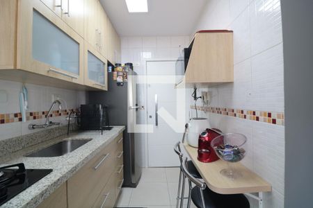 Apartamento à venda com 74m², 2 quartos e 1 vagaCozinha