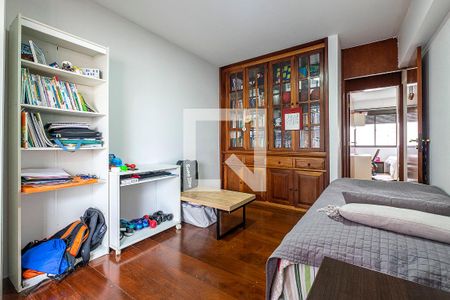 Apartamento à venda com 185m², 4 quartos e 3 vagasQuarto 3