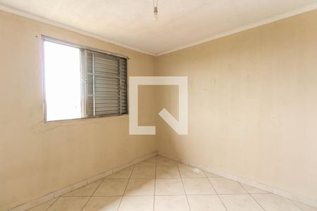 Quarto  de apartamento para alugar com 2 quartos, 53m² em Morro Branco, Itaquaquecetuba