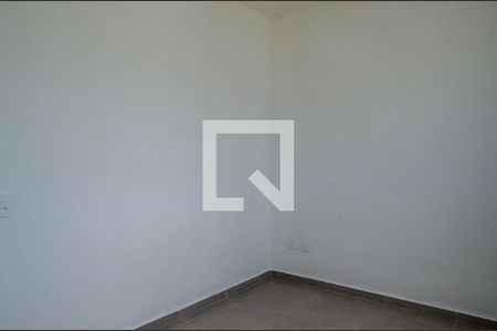 Quarto 1 de apartamento para alugar com 2 quartos, 43m² em Vargem Pequena, Rio de Janeiro