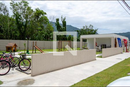 Área comum playground de apartamento para alugar com 2 quartos, 43m² em Vargem Pequena, Rio de Janeiro