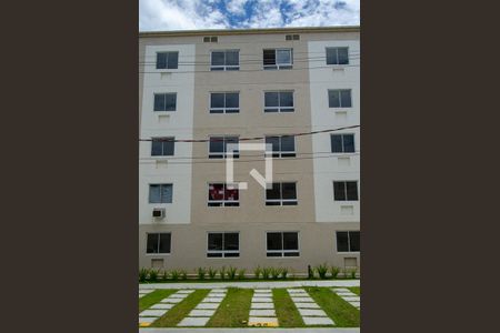 Fachada do bloco de apartamento para alugar com 2 quartos, 43m² em Vargem Pequena, Rio de Janeiro