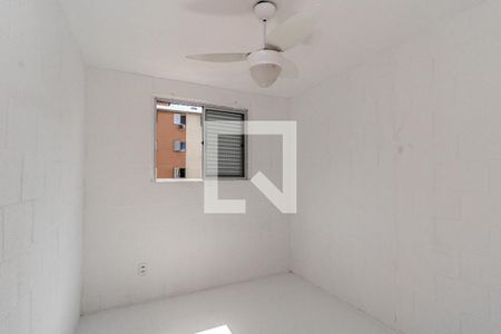 Quarto 1 de apartamento à venda com 2 quartos, 40m² em Rubem Berta, Porto Alegre