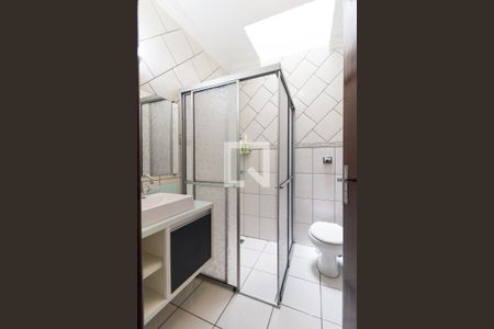 Casa para alugar com 130m², 3 quartos e 3 vagas Casa para alugar com 130m², 3 quartos e 3 vagasBanheiro Social