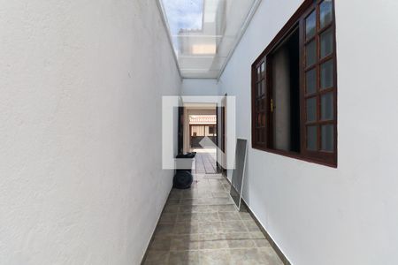 Casa para alugar com 130m², 3 quartos e 3 vagas Casa para alugar com 130m², 3 quartos e 3 vagasLateral da Casa