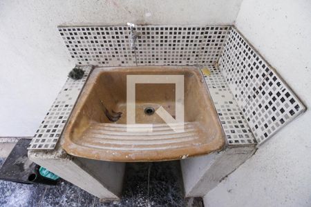 Casa à venda com 140m², 5 quartos e 1 vaga Casa à venda com 140m², 5 quartos e 1 vagaÁrea de Serviço