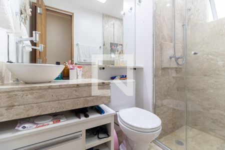 Apartamento à venda com 48m², 2 quartos e 1 vaga Apartamento à venda com 48m², 2 quartos e 1 vagaBanheiro