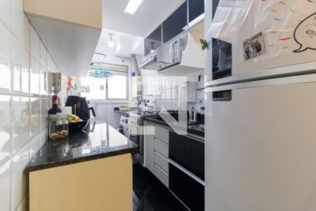 Apartamento à venda com 48m², 2 quartos e 1 vaga Apartamento à venda com 48m², 2 quartos e 1 vagaCozinha