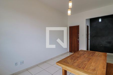 Sala  de apartamento para alugar com 2 quartos, 55m² em Santo Antônio, Belo Horizonte