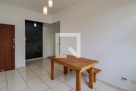 Sala  de apartamento para alugar com 2 quartos, 55m² em Santo Antônio, Belo Horizonte