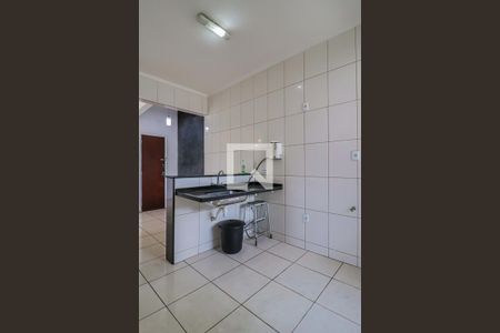 Apartamento para alugar com 55m², 2 quartos e sem vagaCozinha e Área de Serviço