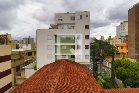 Vista da Sala  de apartamento para alugar com 2 quartos, 55m² em Santo Antônio, Belo Horizonte
