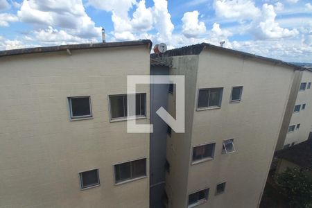 Apartamento à venda com 65m², 2 quartos e 1 vaga Apartamento à venda com 65m², 2 quartos e 1 vagaVista da área de serviço