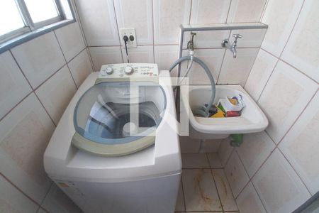 Apartamento à venda com 65m², 2 quartos e 1 vaga Apartamento à venda com 65m², 2 quartos e 1 vagaDetalhe da area de serviço