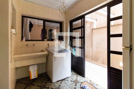 Casa à venda com 150m², 4 quartos e 8 vagasÁrea de Serviço