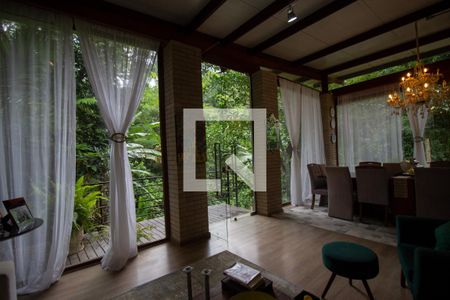 Sala de casa à venda com 3 quartos, 125m² em Vargem Grande, Rio de Janeiro