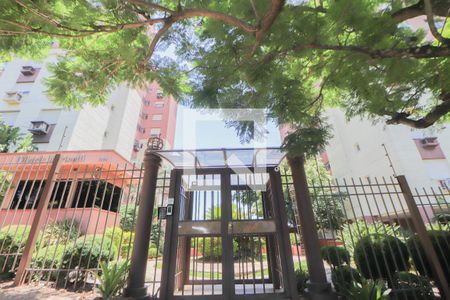 Apartamento para alugar com 95m², 3 quartos e 1 vaga Apartamento para alugar com 95m², 3 quartos e 1 vagaFachada