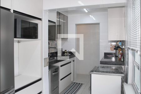 Apartamento à venda com 62m², 2 quartos e 1 vagaCozinha