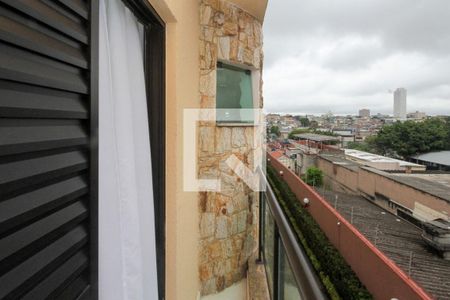Casa de condomínio à venda com 95m², 3 quartos e 2 vagasVaranda