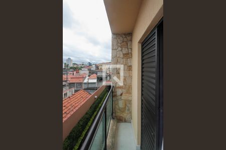 Casa de condomínio à venda com 95m², 3 quartos e 2 vagasVaranda
