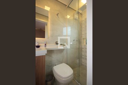 Casa de condomínio à venda com 95m², 3 quartos e 2 vagasBanheiro da Suíte