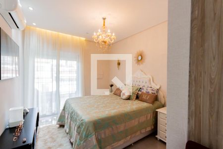 Suíte  de casa à venda com 3 quartos, 100m² em Vila Aquilino, Santo André