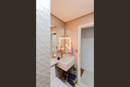 Casa à venda com 100m², 3 quartos e 2 vagasBanheiro