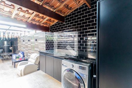 Casa à venda com 100m², 3 quartos e 2 vagasÁrea de Serviço