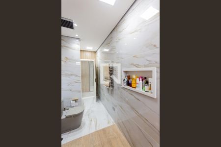 Casa à venda com 100m², 3 quartos e 2 vagasBanheiro da Suíte