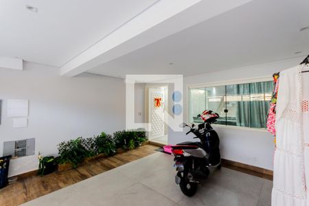 Casa à venda com 100m², 3 quartos e 2 vagasGaragem