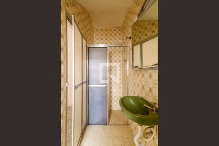 Casa à venda com 180m², 3 quartos e 3 vagas Casa à venda com 180m², 3 quartos e 3 vagasBanheiro da Suíte