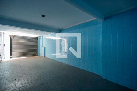 Casa à venda com 180m², 3 quartos e 3 vagas Casa à venda com 180m², 3 quartos e 3 vagasGaragem