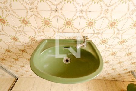 Casa à venda com 180m², 3 quartos e 3 vagas Casa à venda com 180m², 3 quartos e 3 vagasBanheiro da Suíte