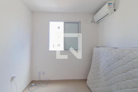 Quarto 2 de apartamento à venda com 2 quartos, 45m² em Vila Nova, Porto Alegre