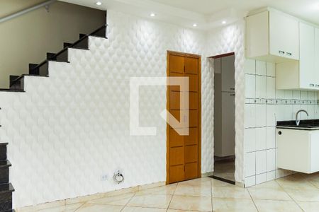 Sala de casa para alugar com 2 quartos, 75m² em Jardim Las Vegas, Santo André