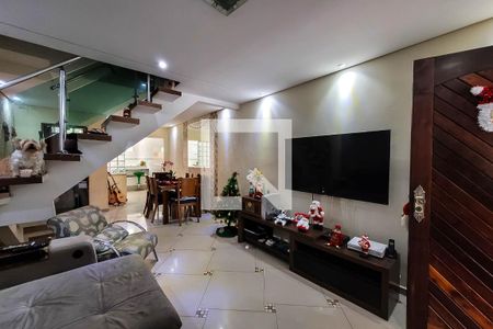 sala de estar de casa à venda com 2 quartos, 120m² em Parque Fongaro, São Paulo